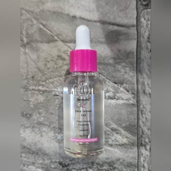 Dermasil Face Serum Oil - Virgin Marula, Ceramides 1fl Oz BNIB - Picture 1 of 2